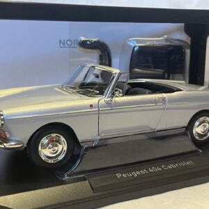 Peugeot 404 Cabriolet 1967 Norev 1/18°