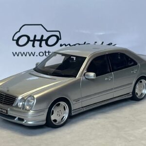 Mercedes-Benz E55 AMG W210 2001 Ottomobile 1/18°