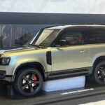 Land Rover Defender 90 GtSpirit 1/18