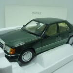 Mercedes 230 E 1990 Norev 1/18°