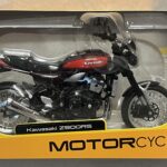 Moto Kawasaki Z 900 RS Maisto 1/12