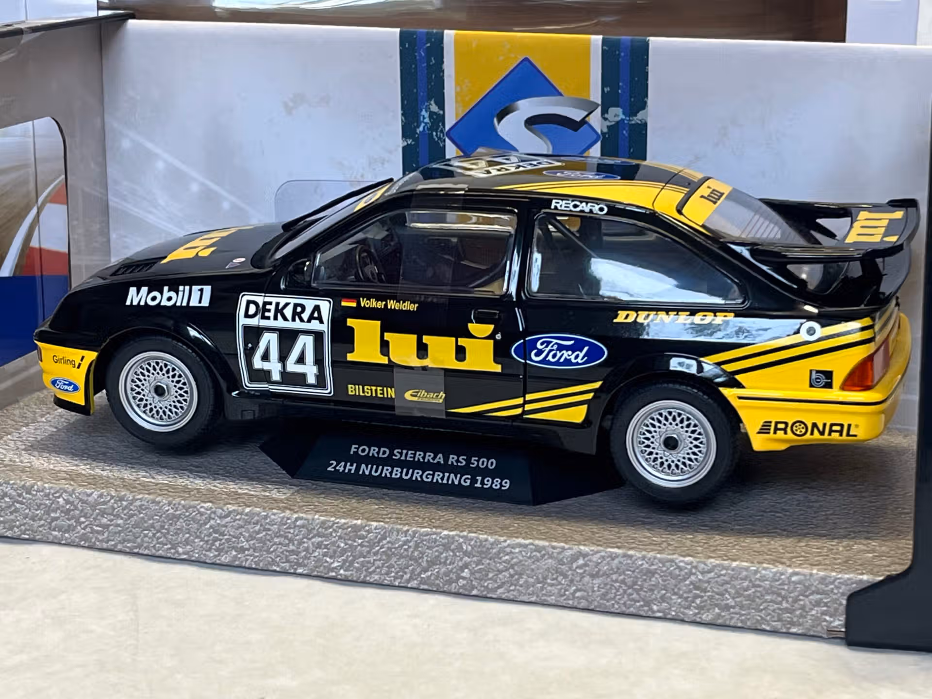 Ford Sierra RS 500 Nurburgring 1989 - Solido 1/18 – Image 2
