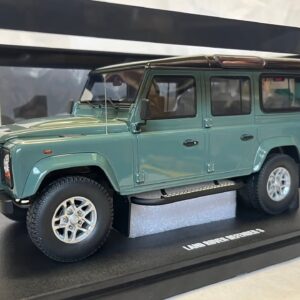 Land Rover Defender 110 2016 GtSpirit 1/18
