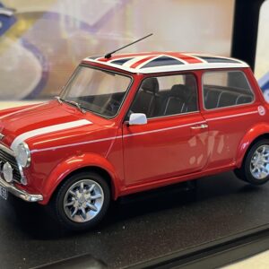 Austin Mini Cooper S 1997 avec drapeau Solido 1/18