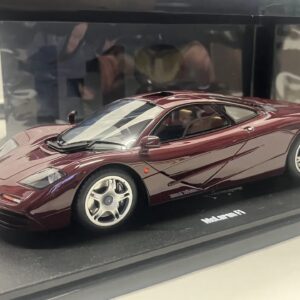 McLaren F1 1992 GTSpirit 1/18°