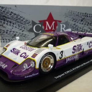 VÉHICULES DE COURSE (rallye, Le Mans, F1 ...)