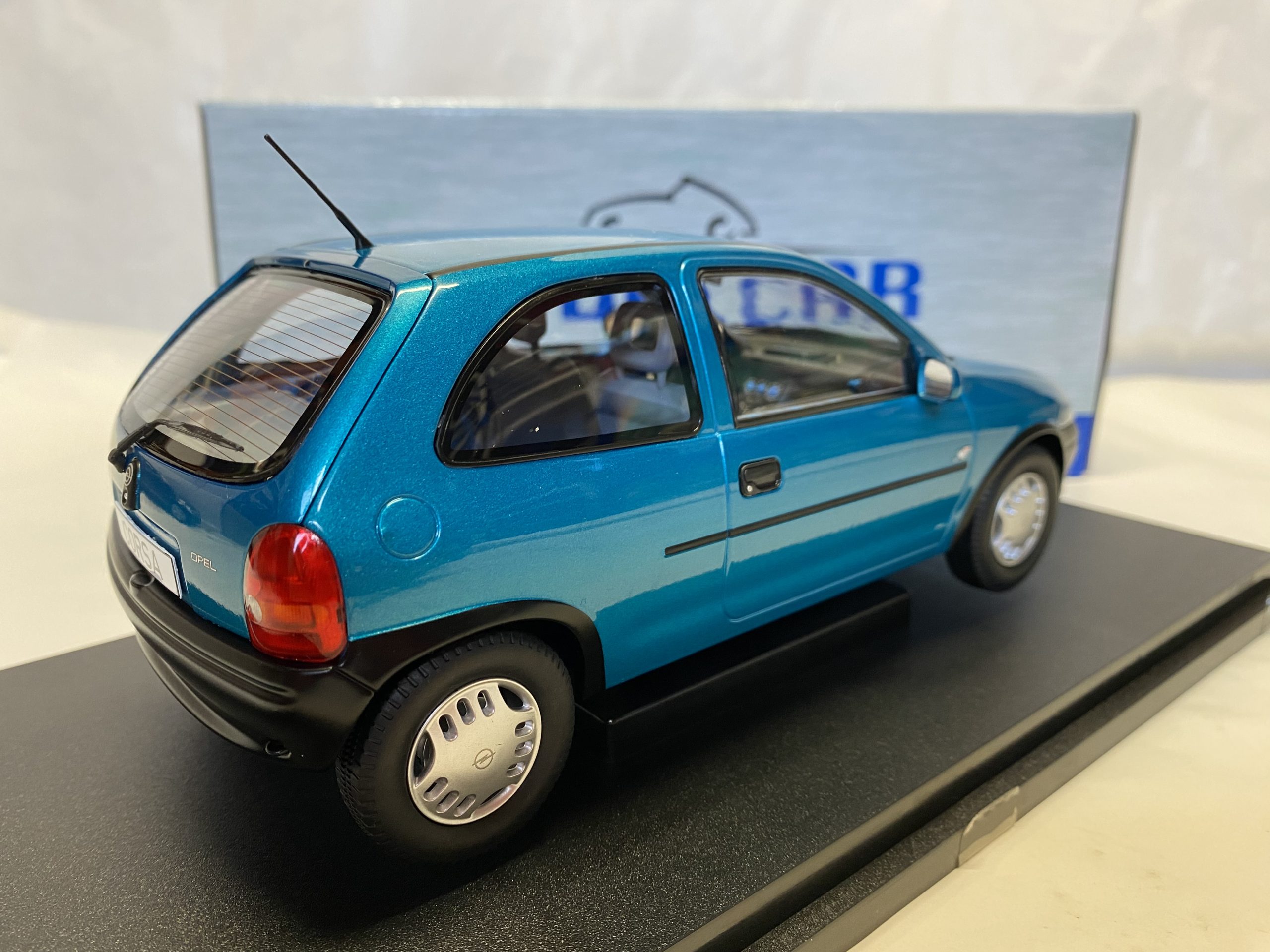 Opel Corsa B MCG 1/18° – Image 2