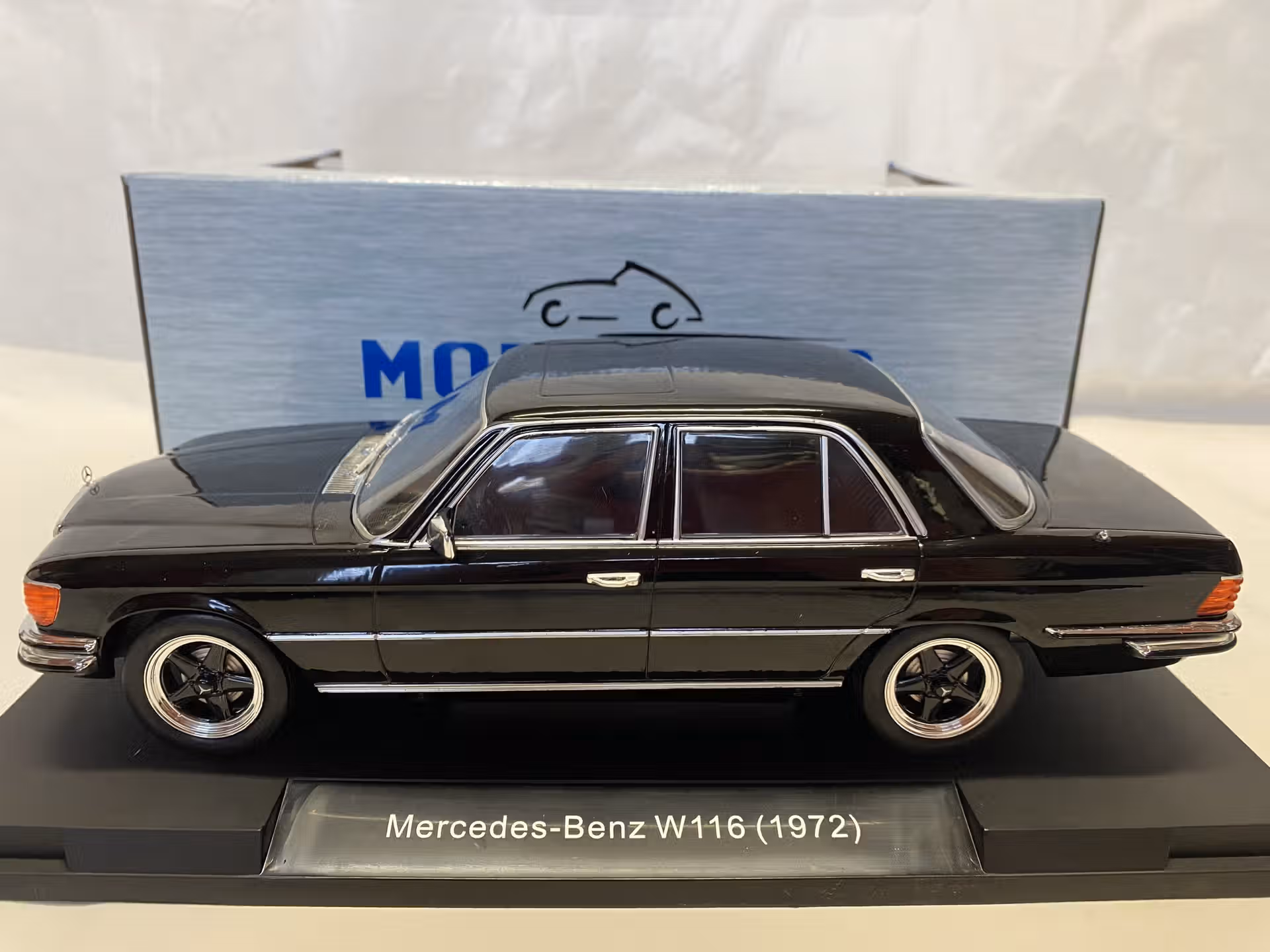 Mercedes Classe S (W116) 1972 MCG 1/18° – Image 3