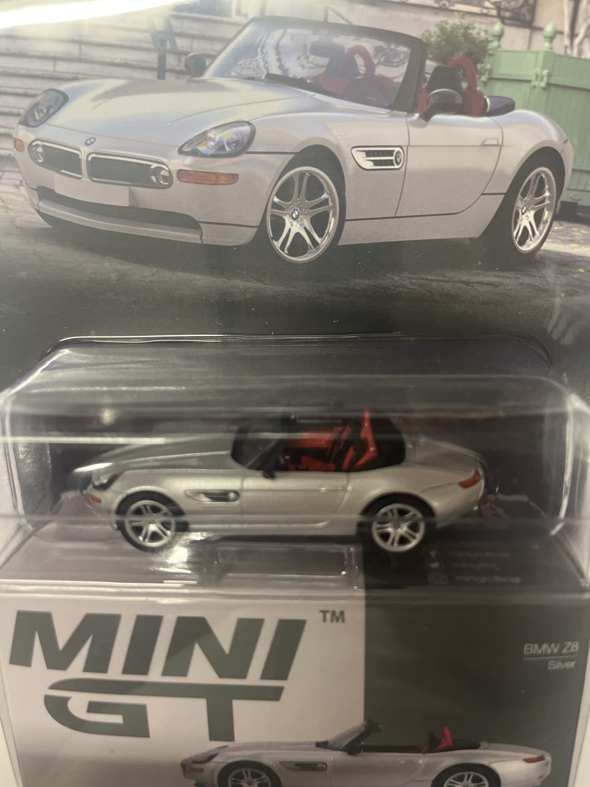 Bmw Z8 - MiniGt 1/64°