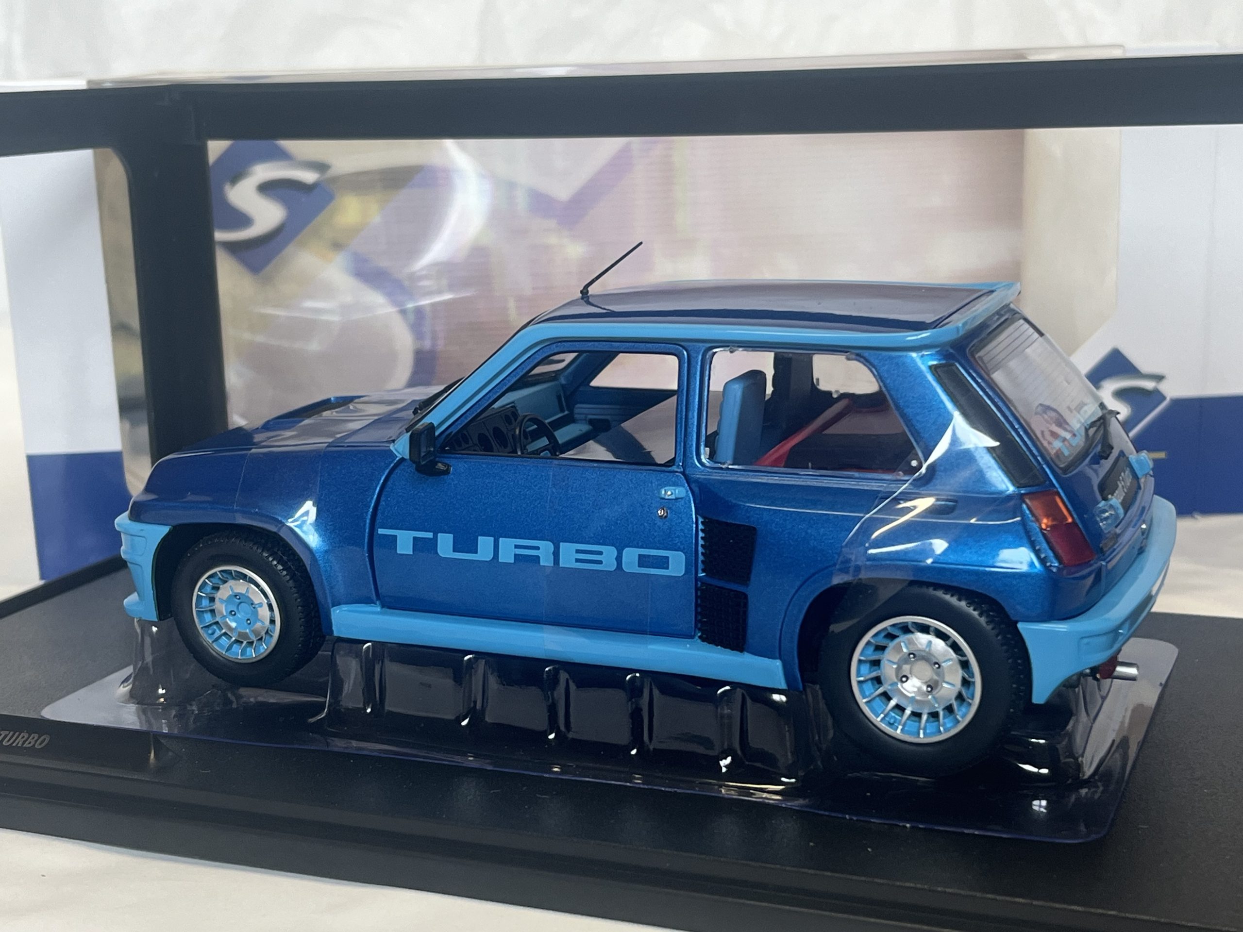Renault 5 Turbo 1981 Solido 1/18° – Image 2