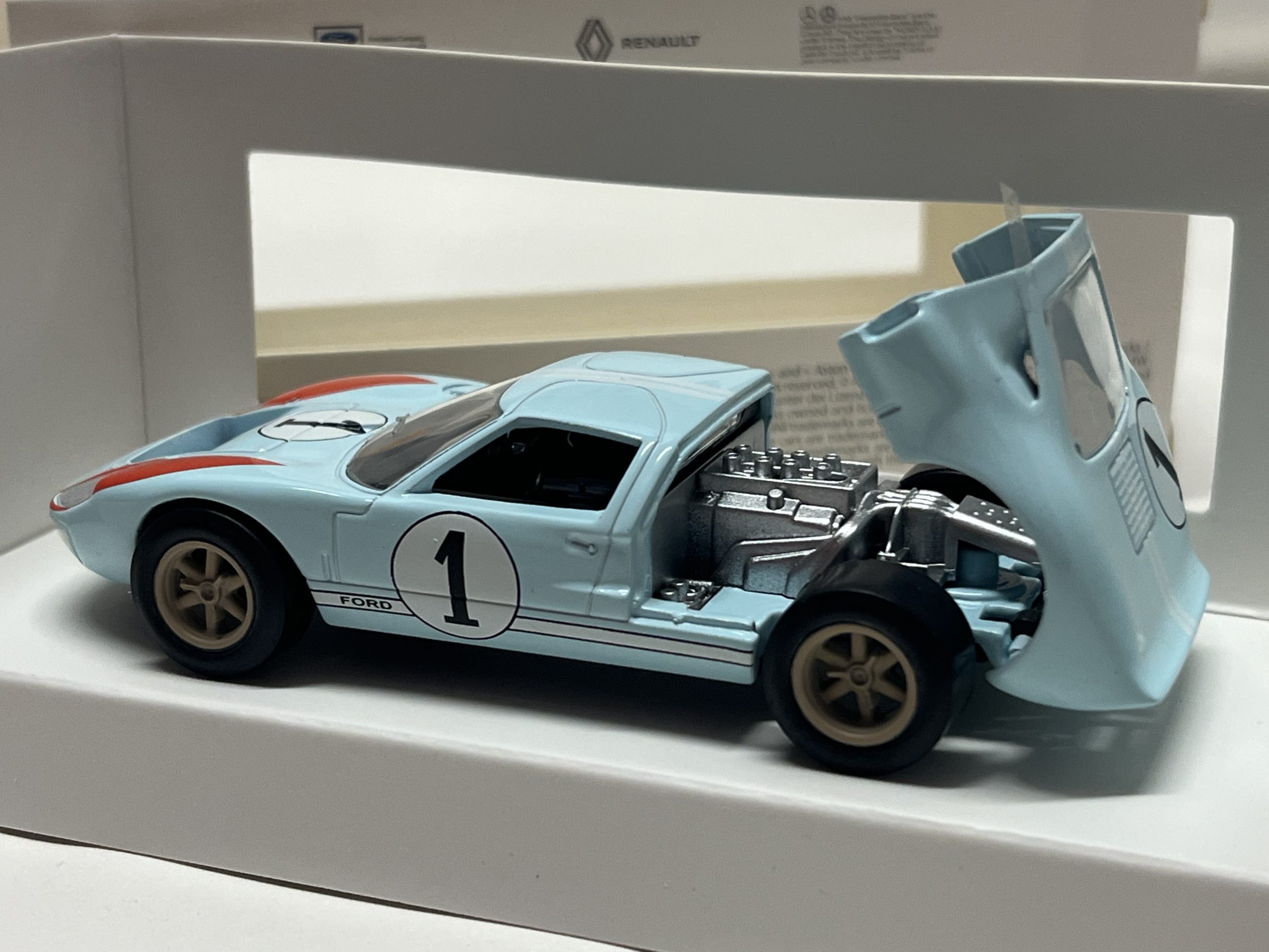 Ford GT40 Le Mans 1966 1/43 Norev – Image 2