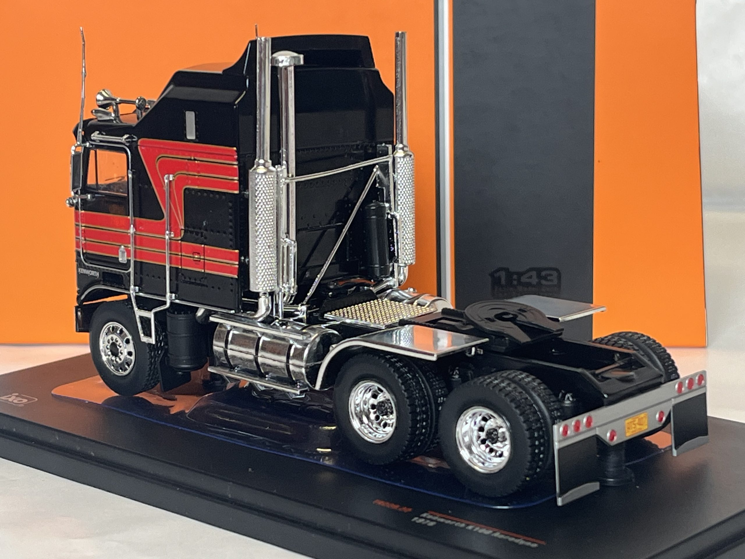 Camion Kenworth K 100 aerodyne 1976 1/43° Ixo – Image 2