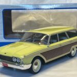 Ford LTD Country Squire 1960 MCG 1/18°