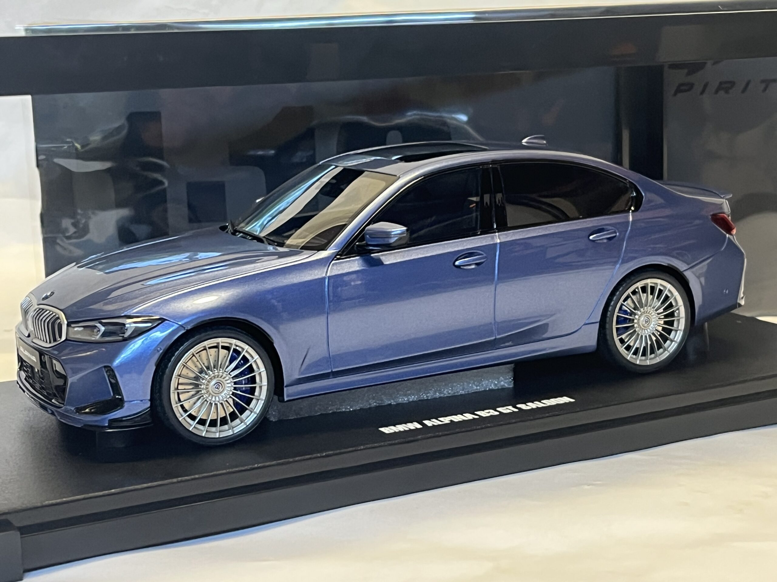 BMW Alpina B3 GT berline 2024 Gtspirit 1/18