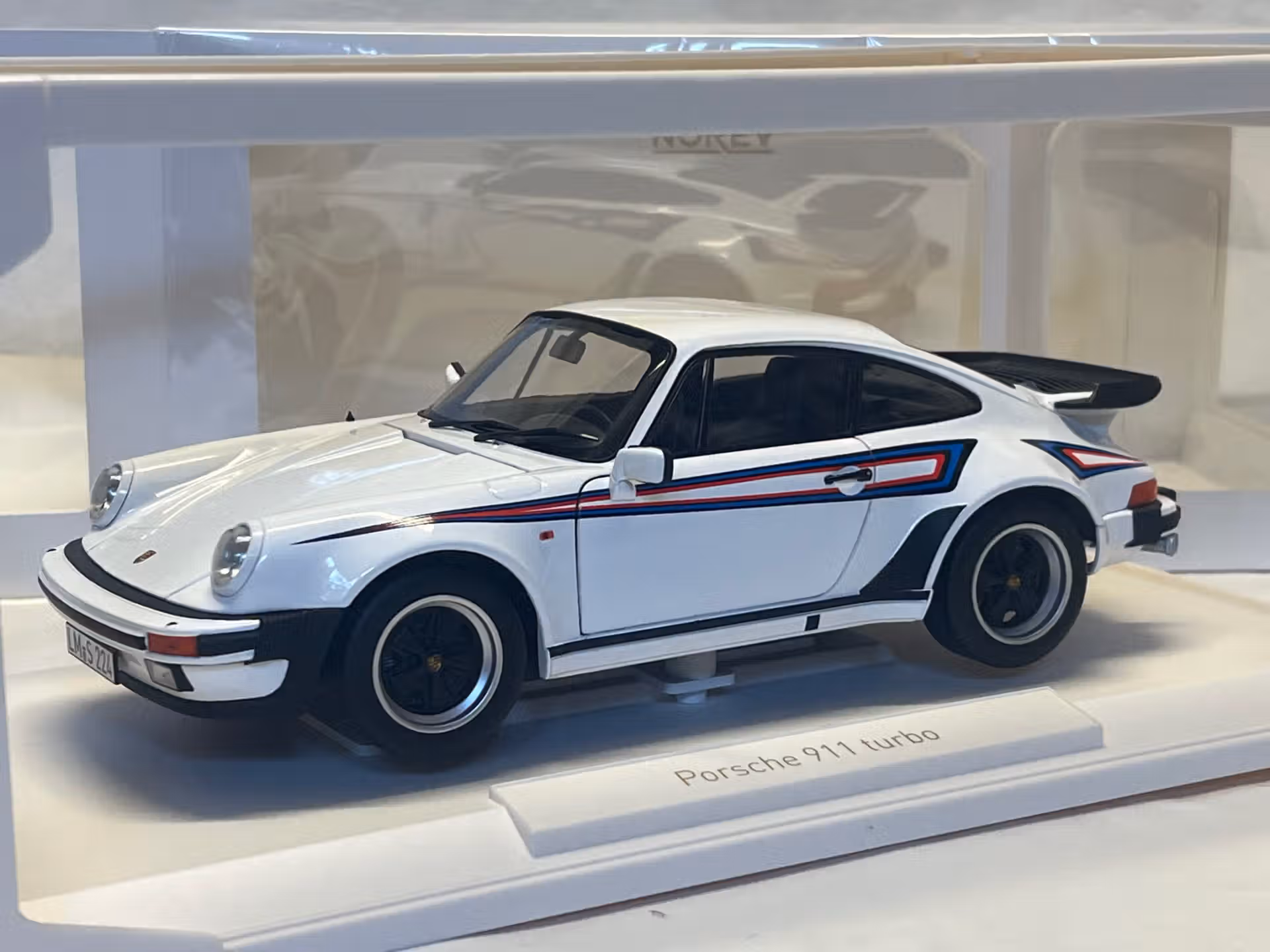 Porsche 911 Turbo 3.3 1980 - Norev 1/18