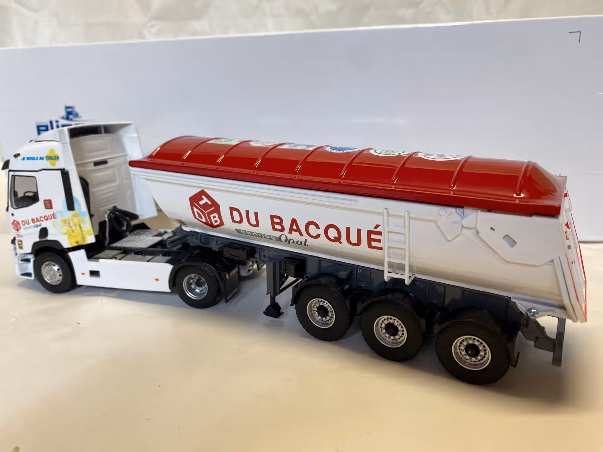 Renault T480 - benne / TP du Bacqué - Eligor 1/43° – Image 3