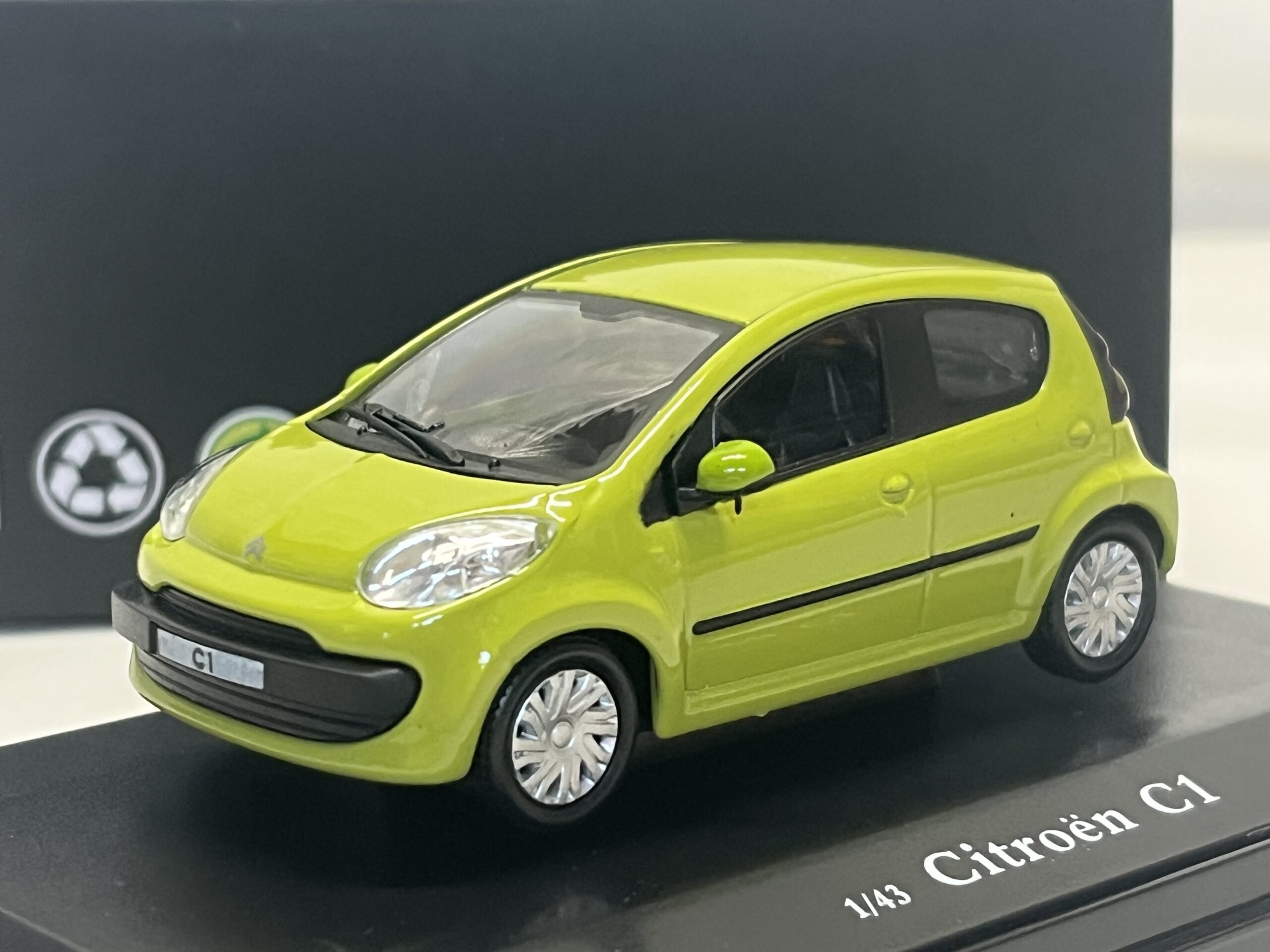 Citroën C1 jaune Oliex 1/43°