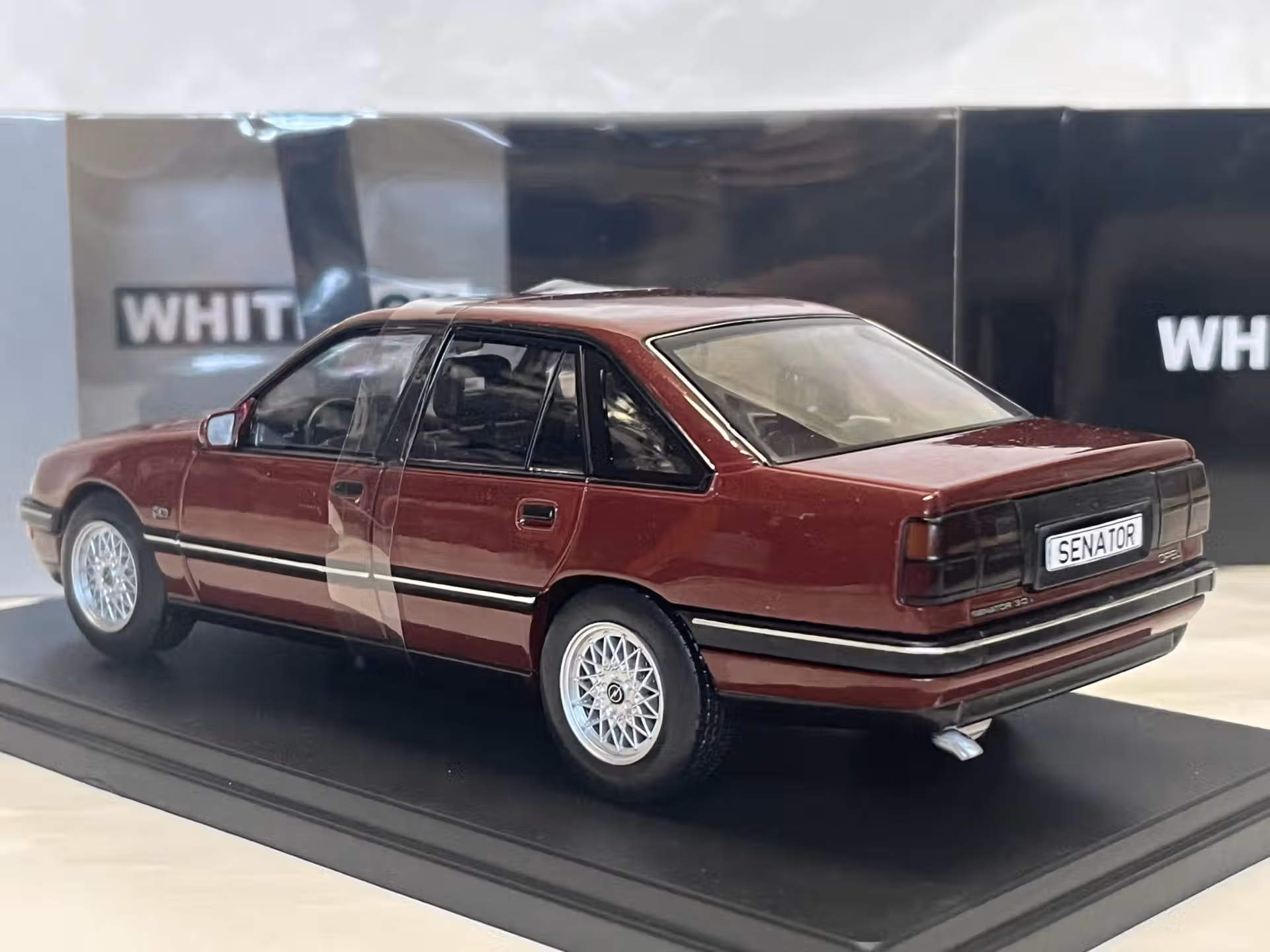 Opel Senator B 1/24° Whitebox – Image 2
