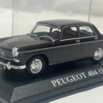 Peugeot 404 berline 1/43°
