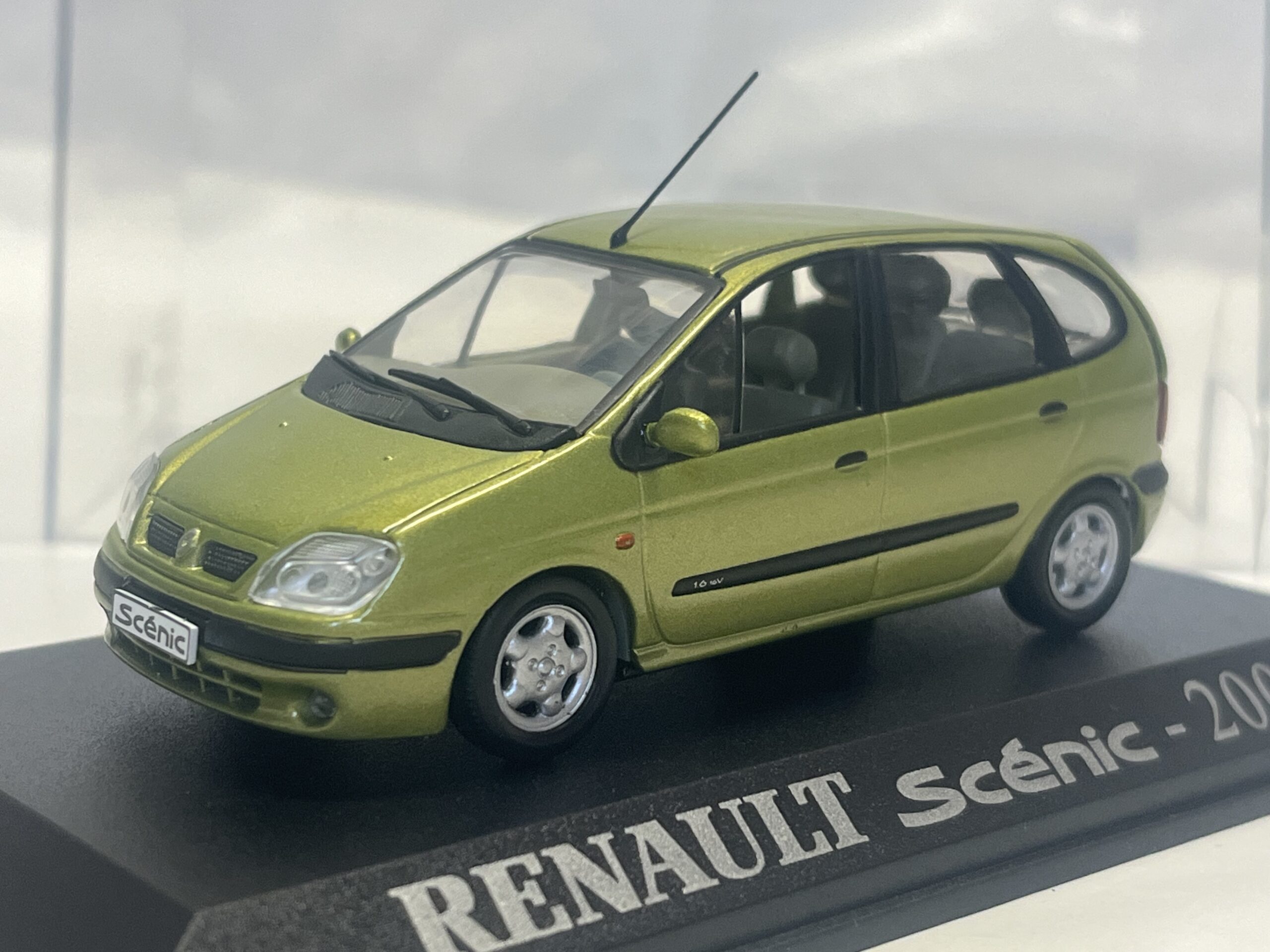 Renault Scenic 2000 Norev 1/43