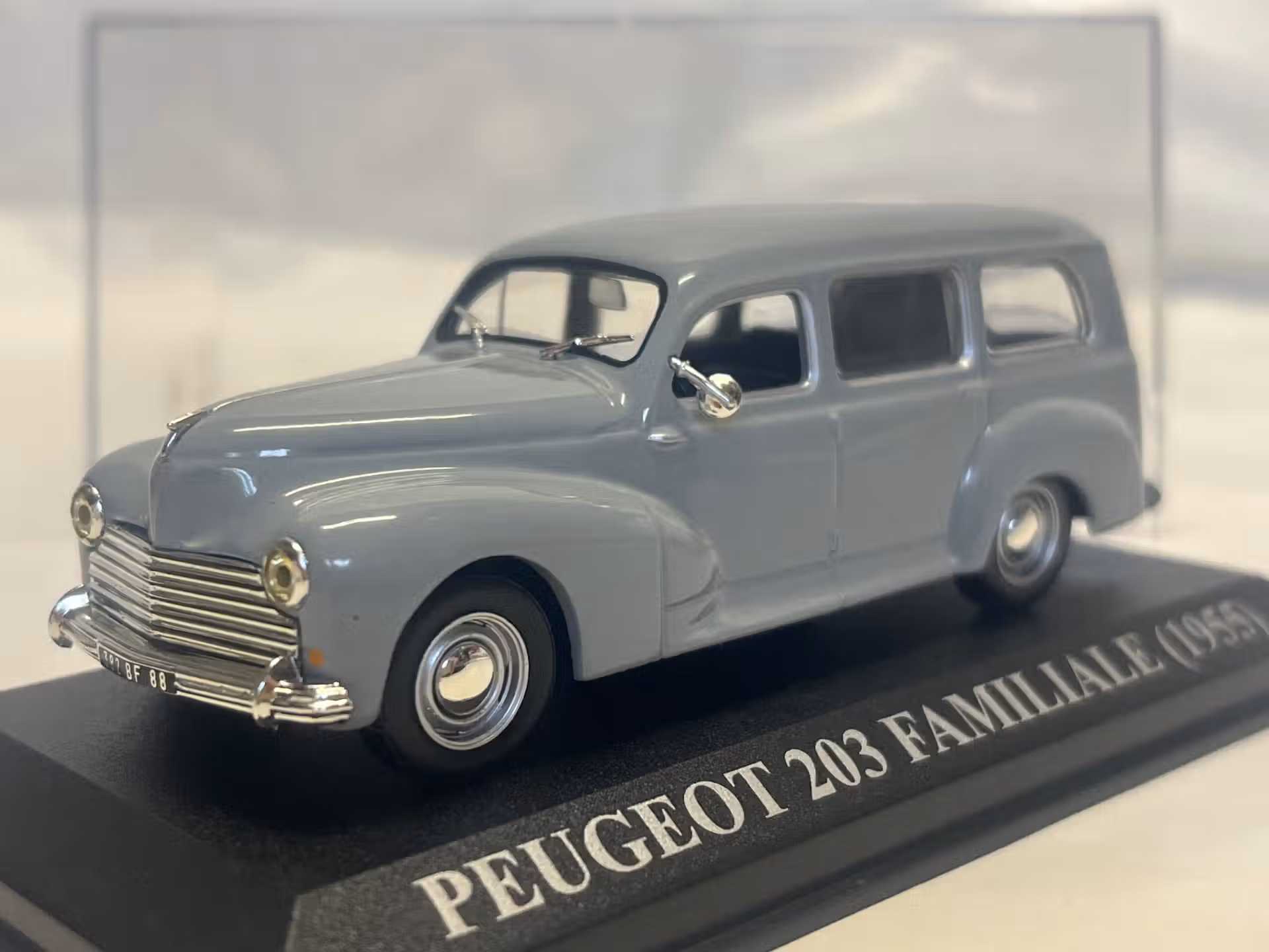 Peugeot 203 break 1/43°