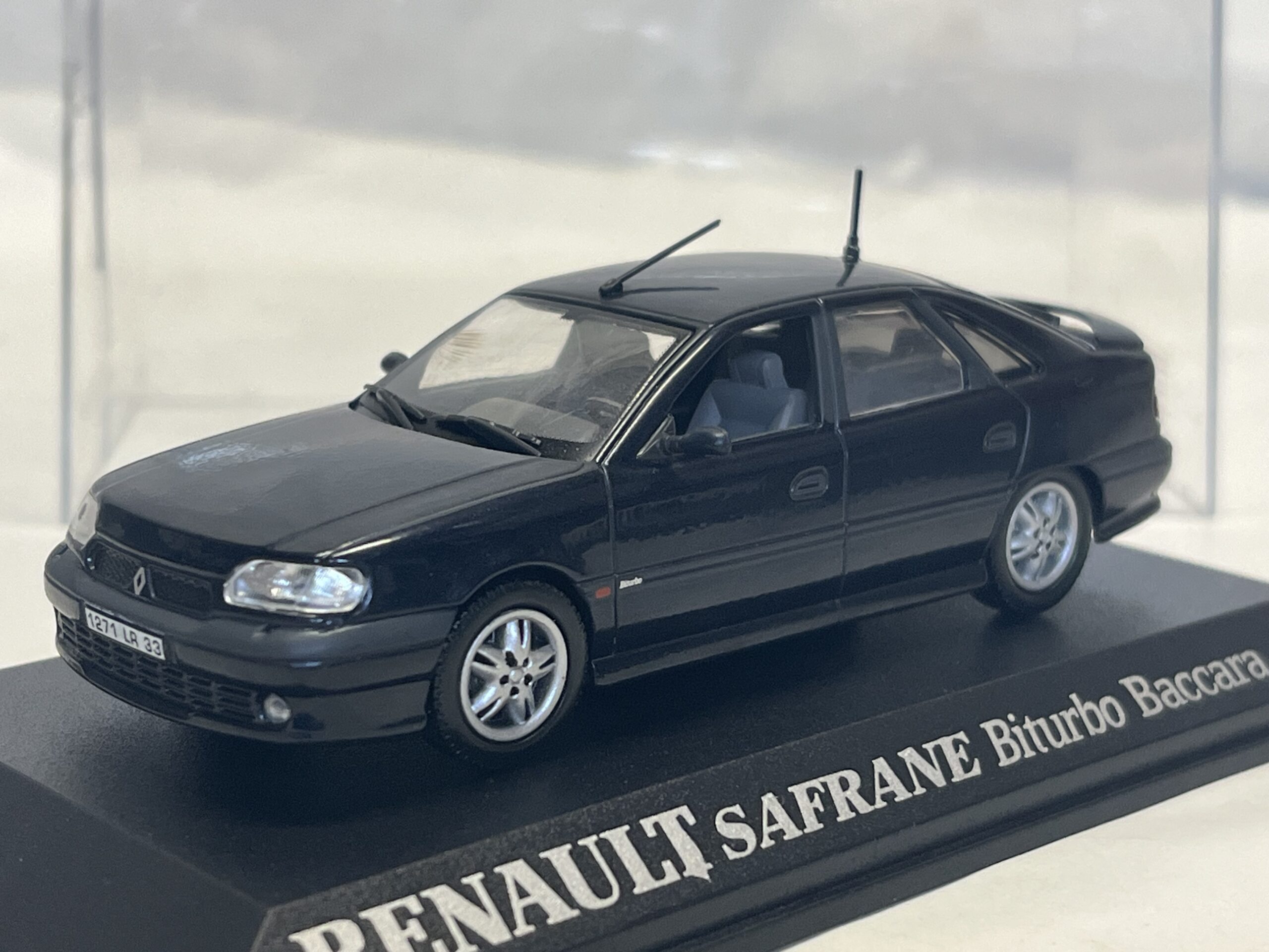 Renault Safrane Bi-Turbo 1/43