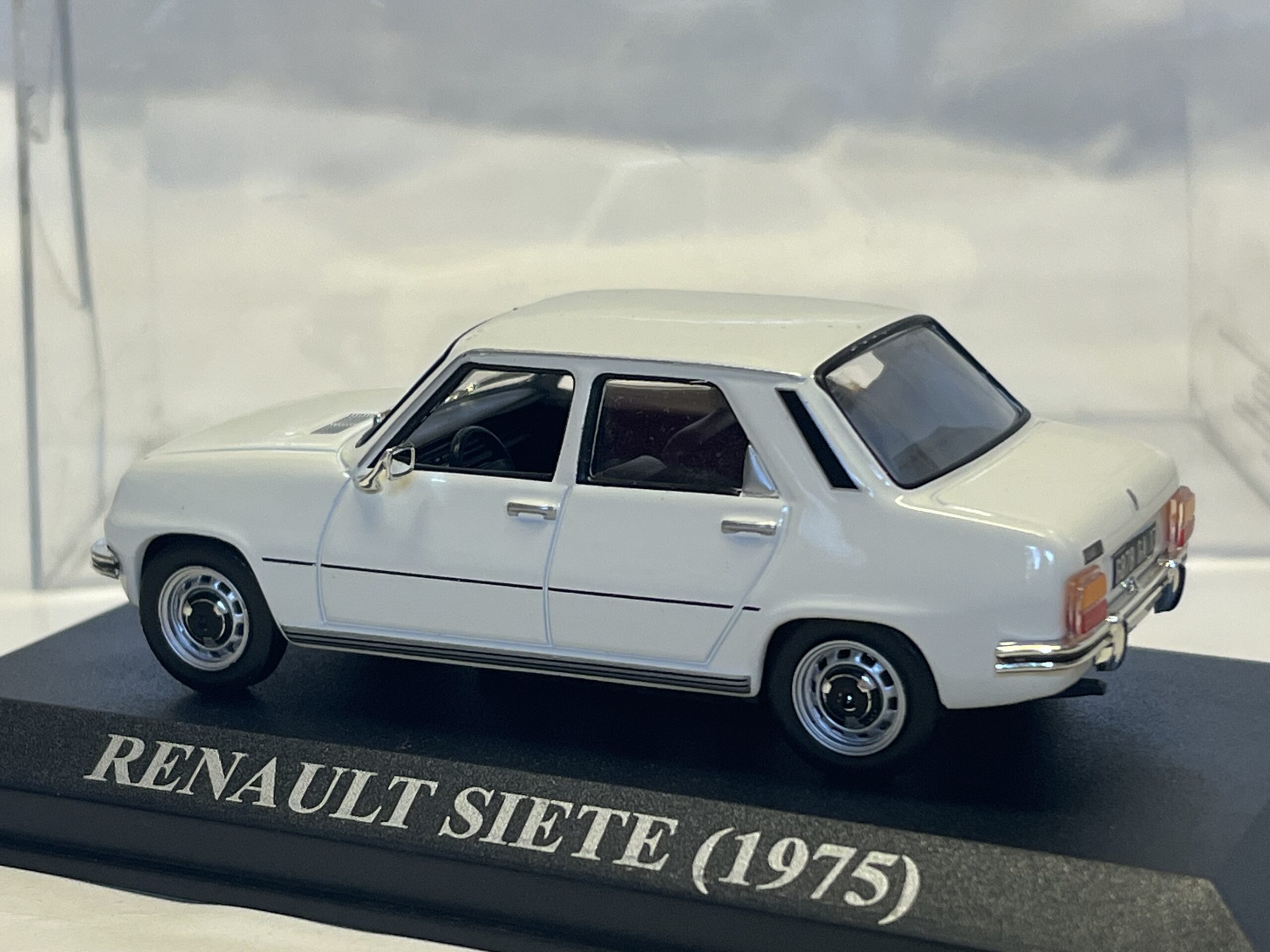 Renault R7 1975 1/43 – Image 2