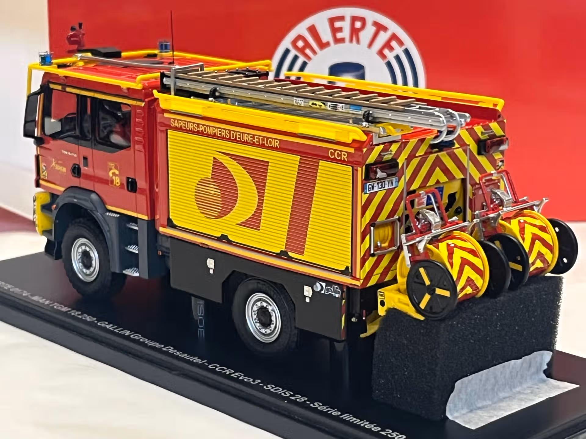 Camion Pompiers MAN Gallin Evo3 SDIS 28 Alerte 1/43° – Image 2