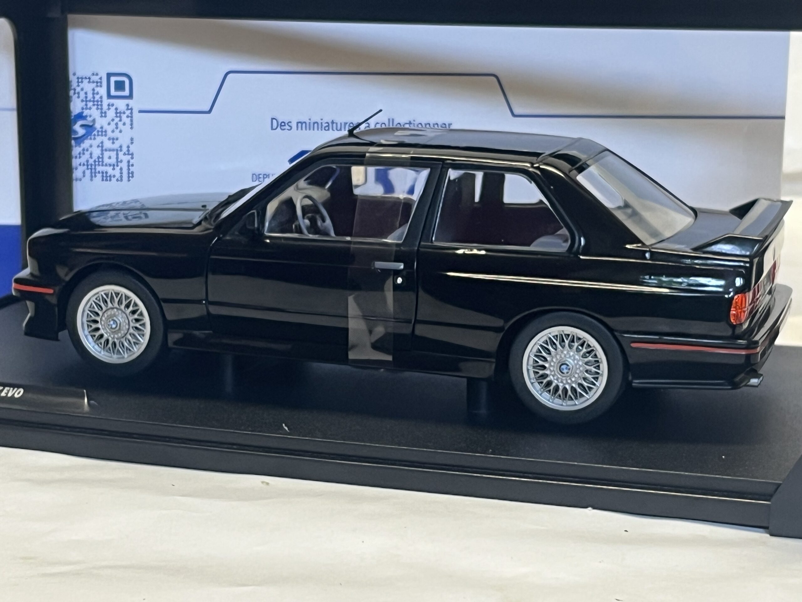 BMW M3 E30 1986 Solido 1/18 – Image 2