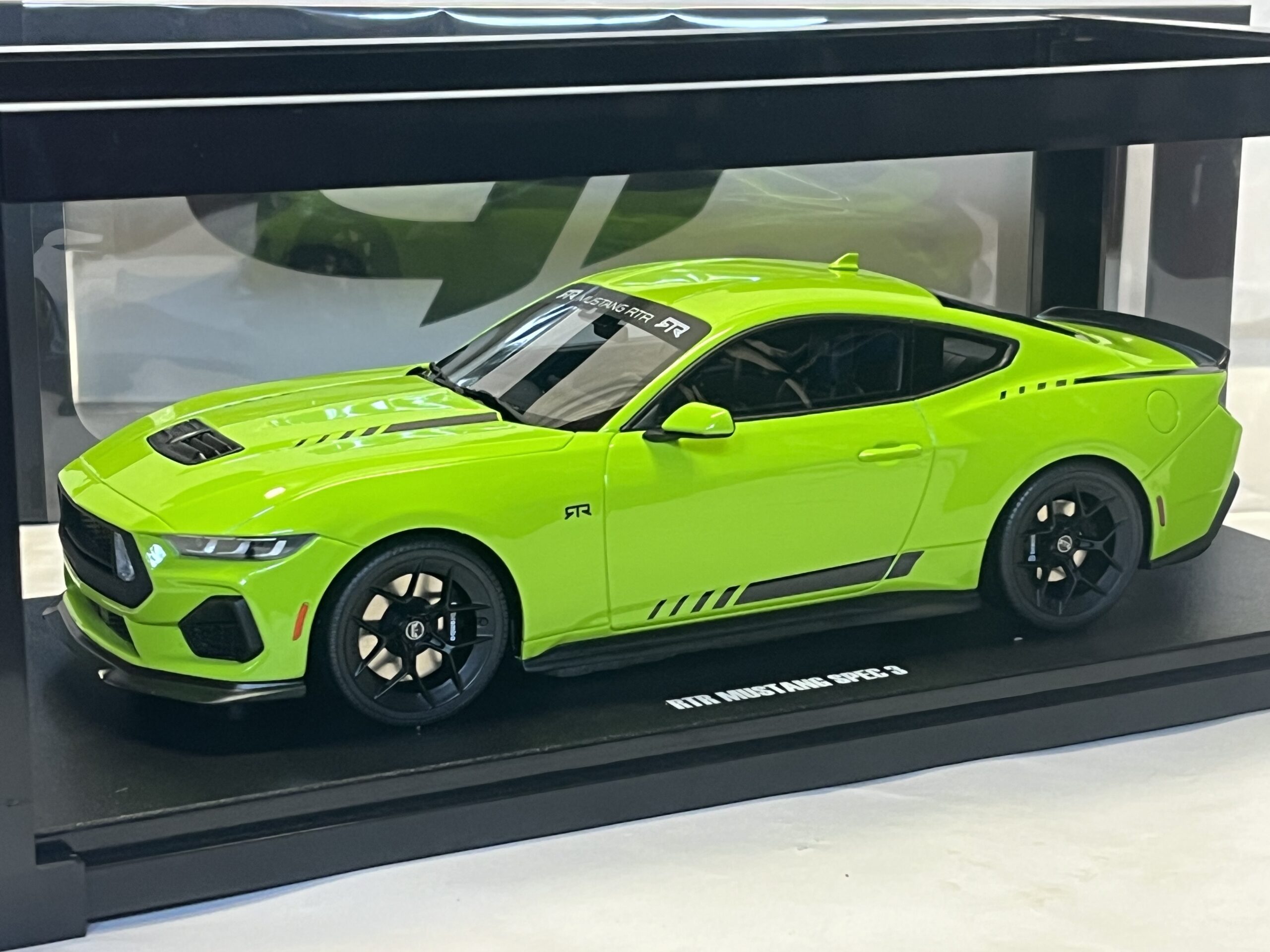 Ford Mustang RTR Spec-3 GtSpirit 1/18