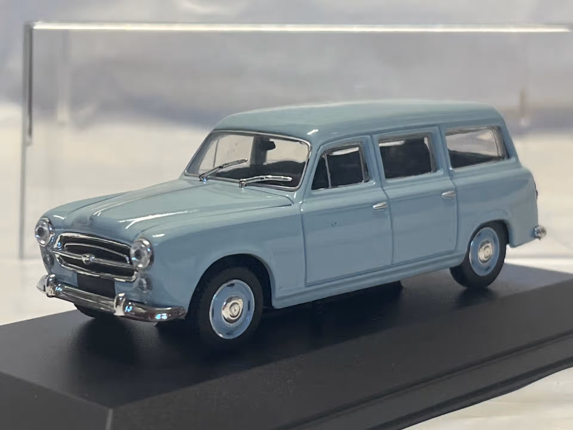 Peugeot 403 break 1956 Norev 1/43°
