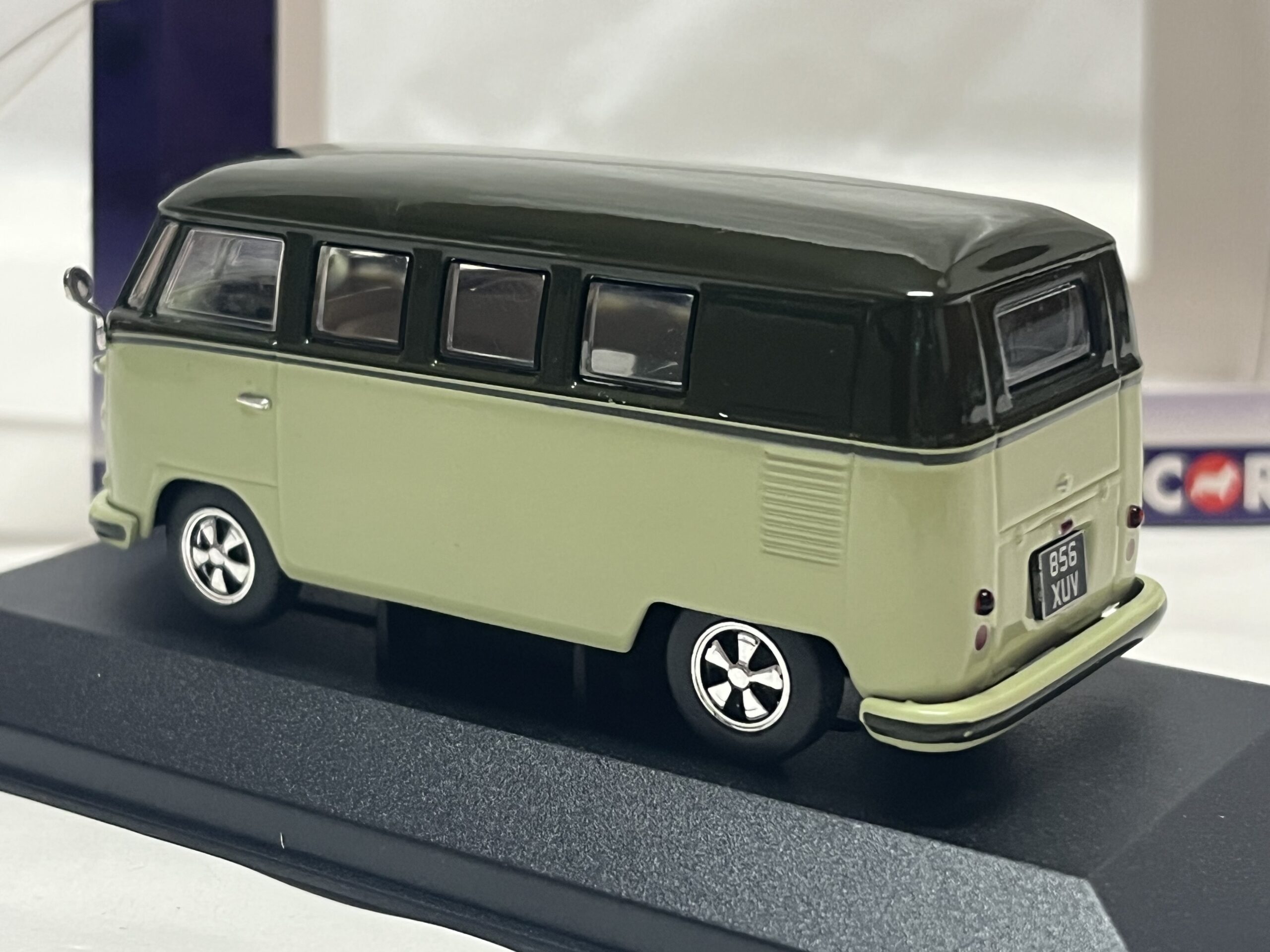 Volkswagen Combi T1 window Corgi 1/43° – Image 2