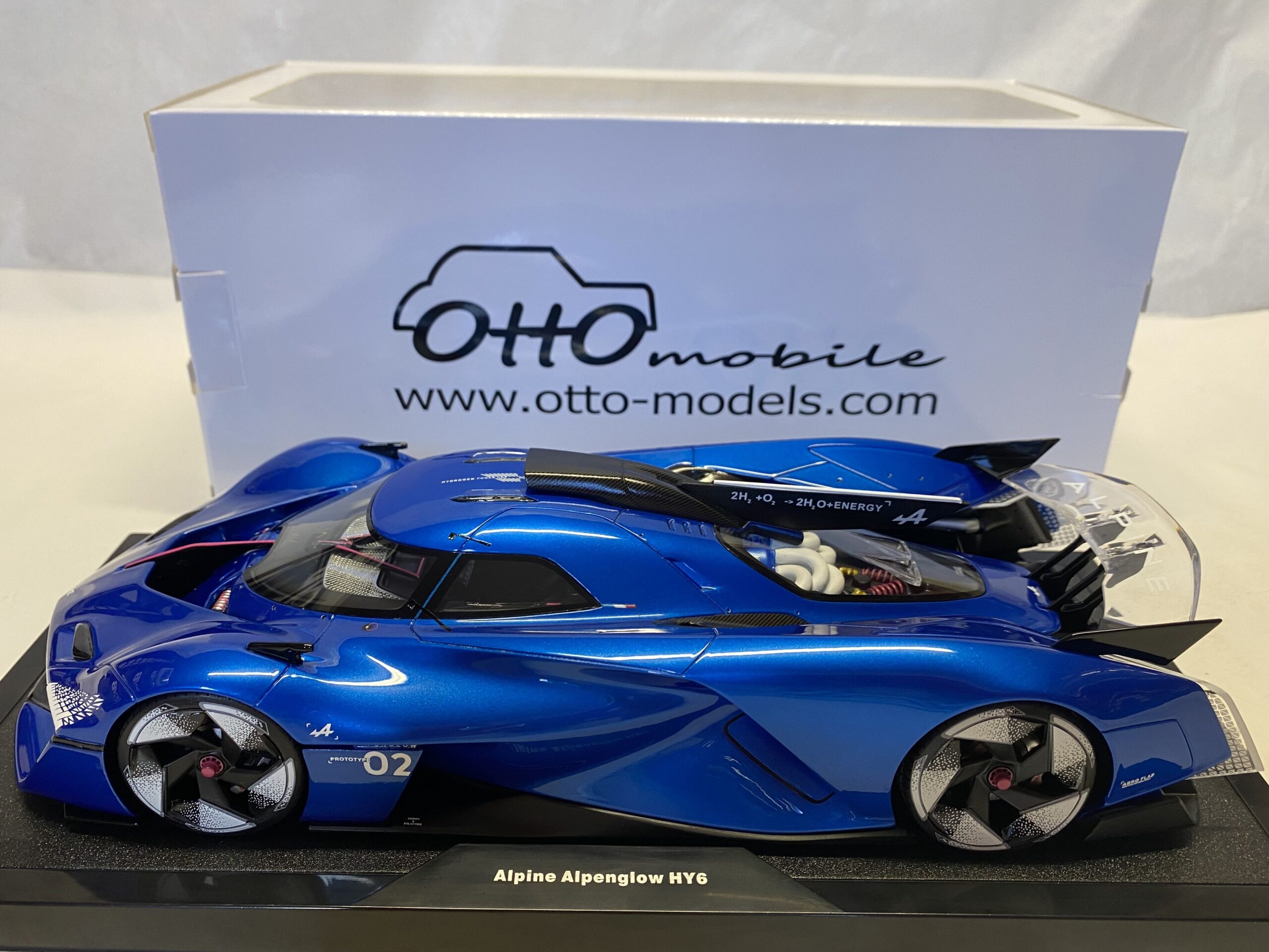 Alpine Alpenglow HY6 Specular 2024 Ottomobile 1/18° – Image 3