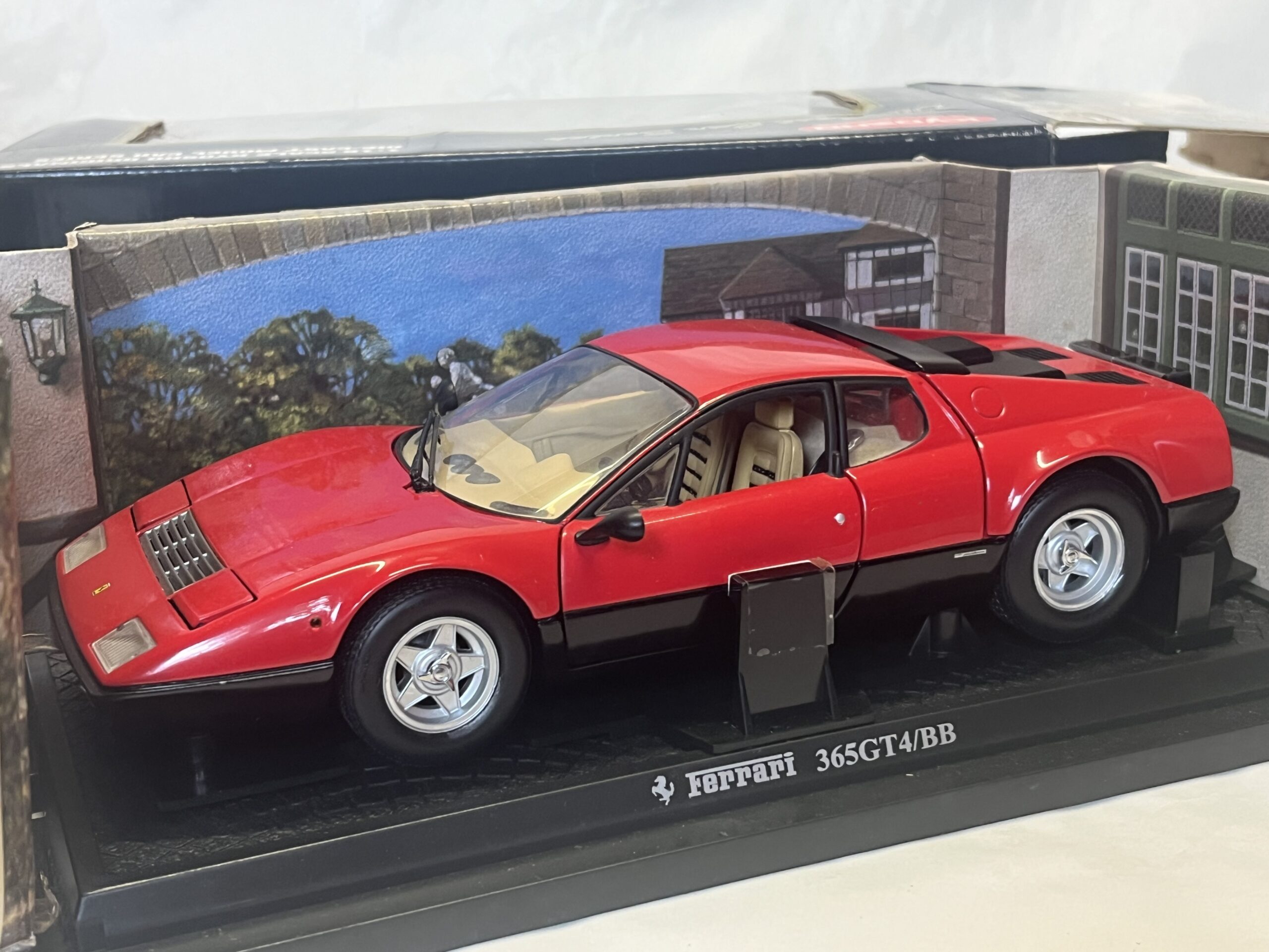 Ferrari BB 365 Gt4 Kyosho 1/18