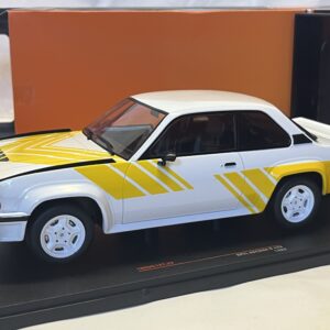 Opel Manta 1/18° Ixo