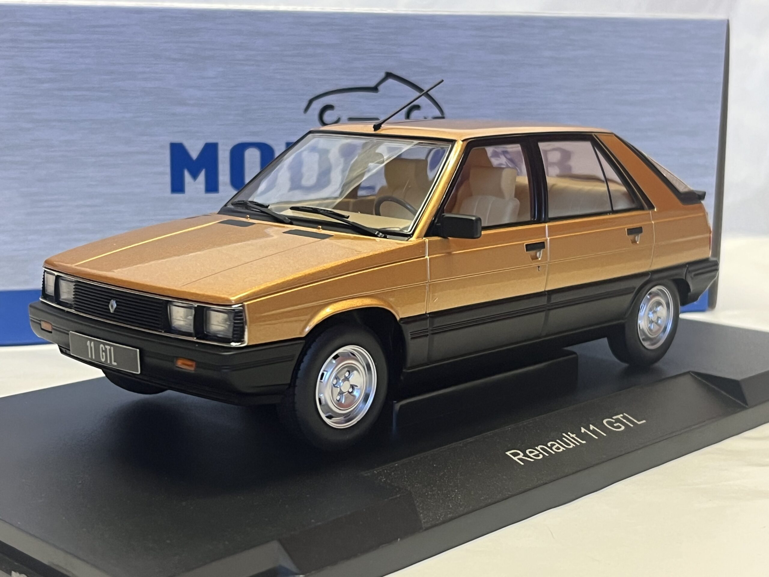 Renault 11 GTL 5 portes 1985 MCG 1/18°