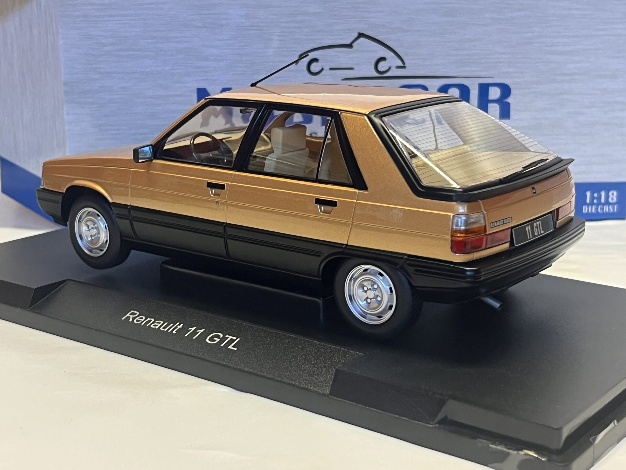 Renault 11 GTL 5 portes 1985 MCG 1/18° – Image 2