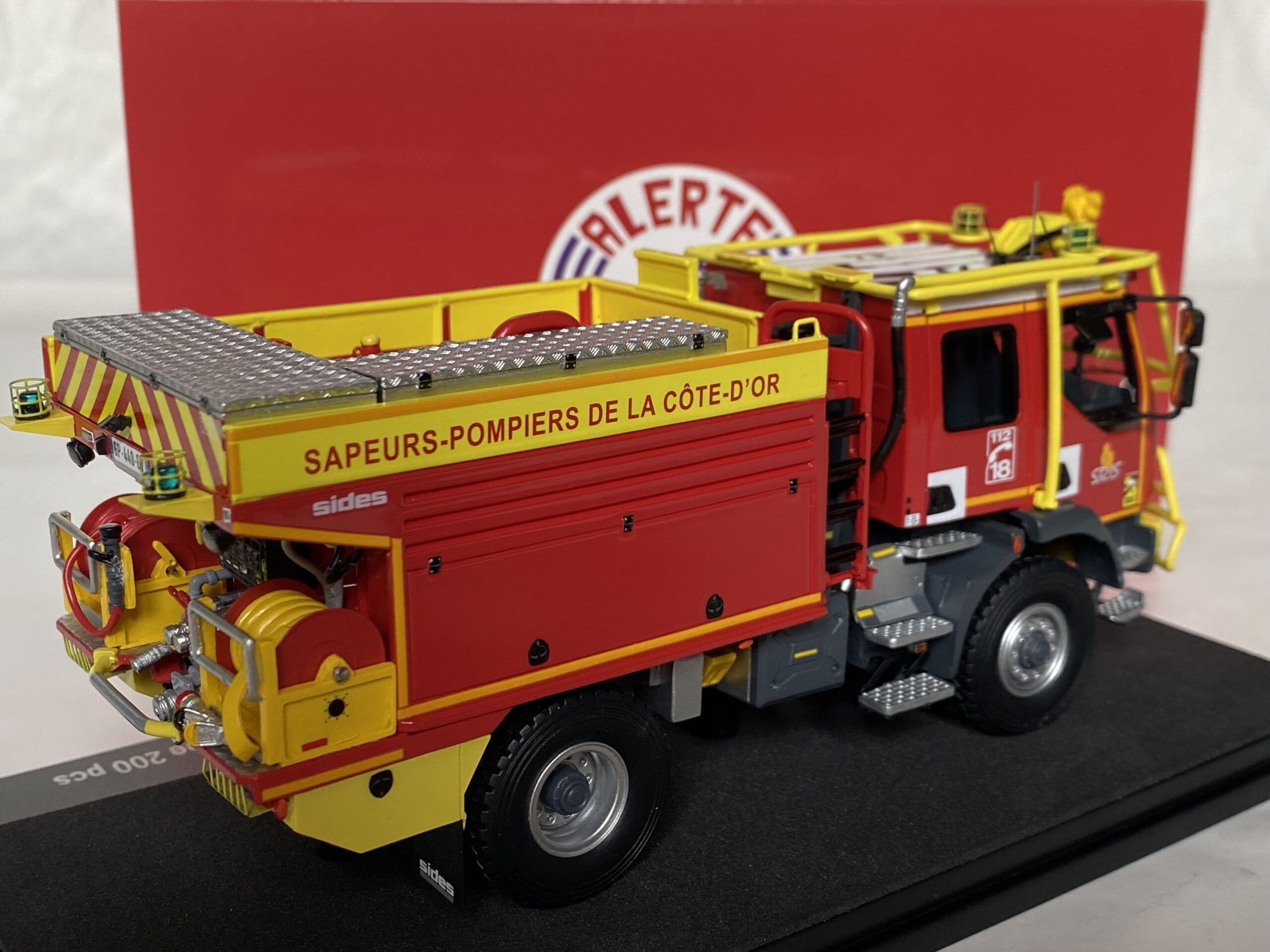 Camion Renault D14 - CCF Pompiers - SDIS 21 - Alerte 1/43° – Image 2