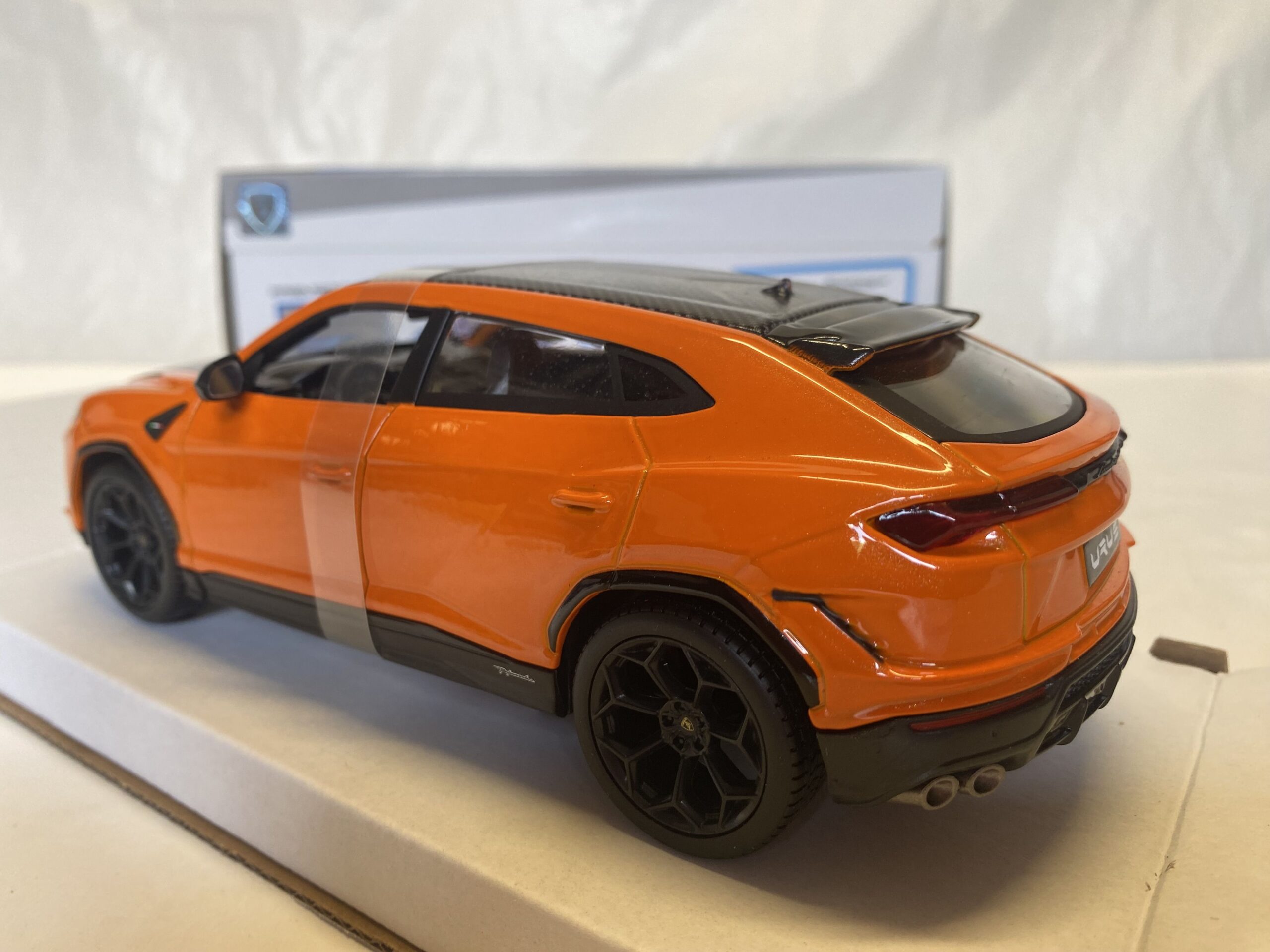 Lamborghini Urus Performance 1/24° Maisto – Image 2