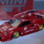 Lamborghini Countach MiniGt 1/64°