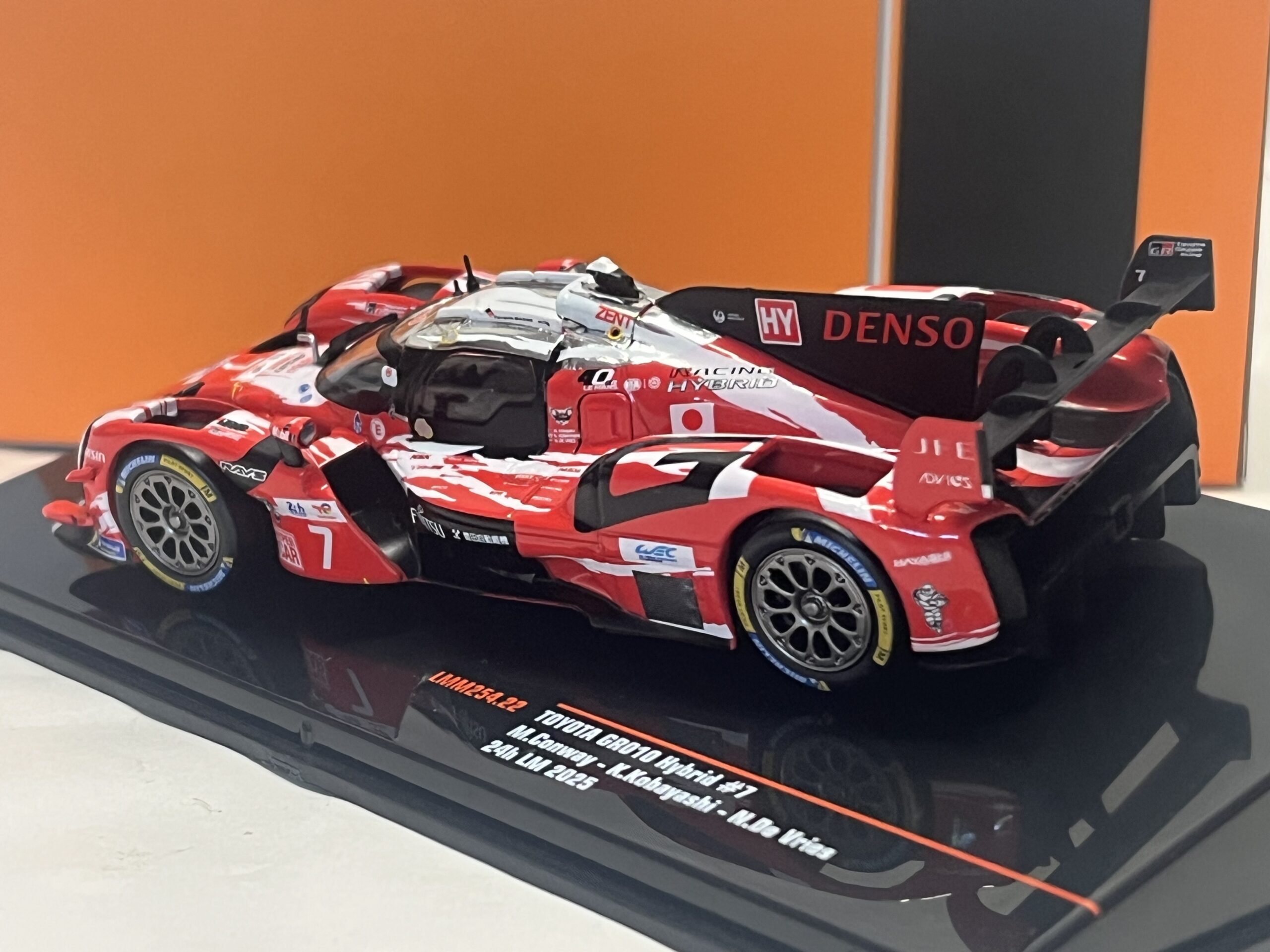 Toyota GR010 hybrid Le Mans 2025 Ixo 1/43° – Image 2