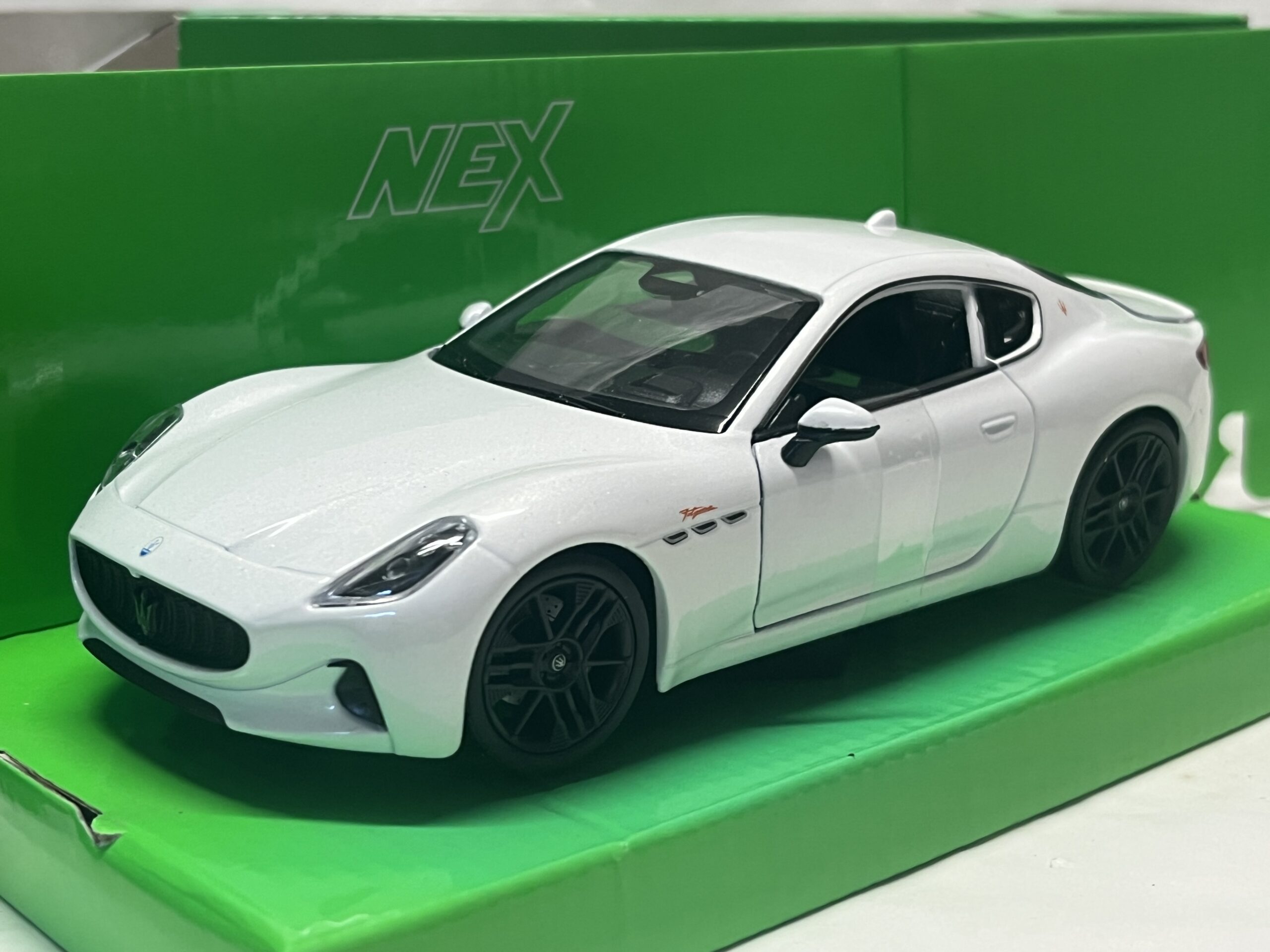 Maserati Gran Turismo 2023 Welly 1/24°
