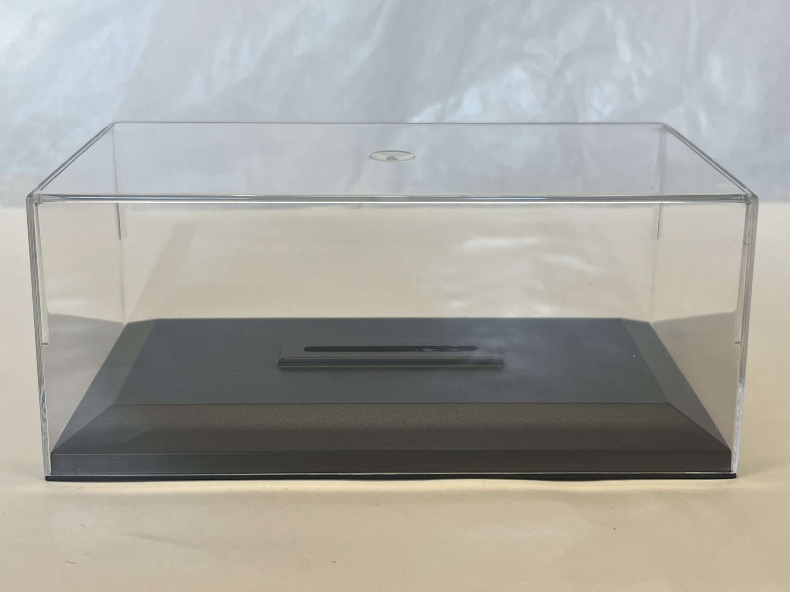 Boite Vitrine en Plexi - L14xlg7xH6cms 1/43°