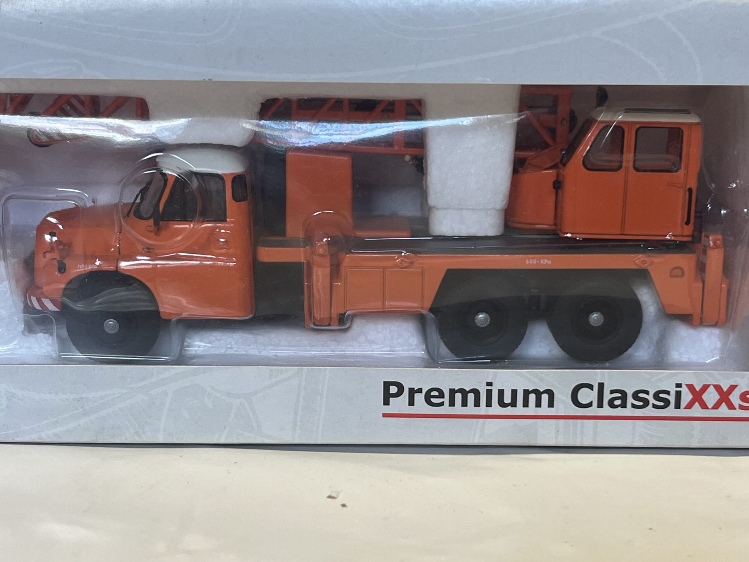 Tatra T148 Kran LKW échelle 1/43°