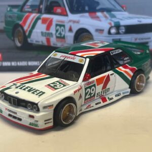 BMW E30 M3 Larry Chen V1 1989 Kaido House 1/64°