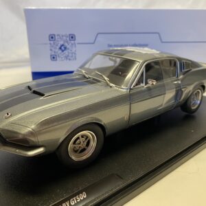 Ford Mustang Shelby GT500 1967 1/18° Solido