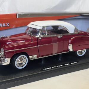 Chevrolet Bel Air 1950 rouge 1/18° Motormax