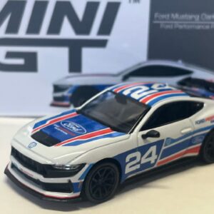 Ford Mustang Dark Horse Ford performance 2024 - MiniGt 1/64°