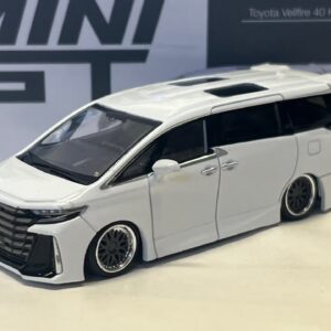 Toyota Vellfire 40 2025 MiniGt 1/64°
