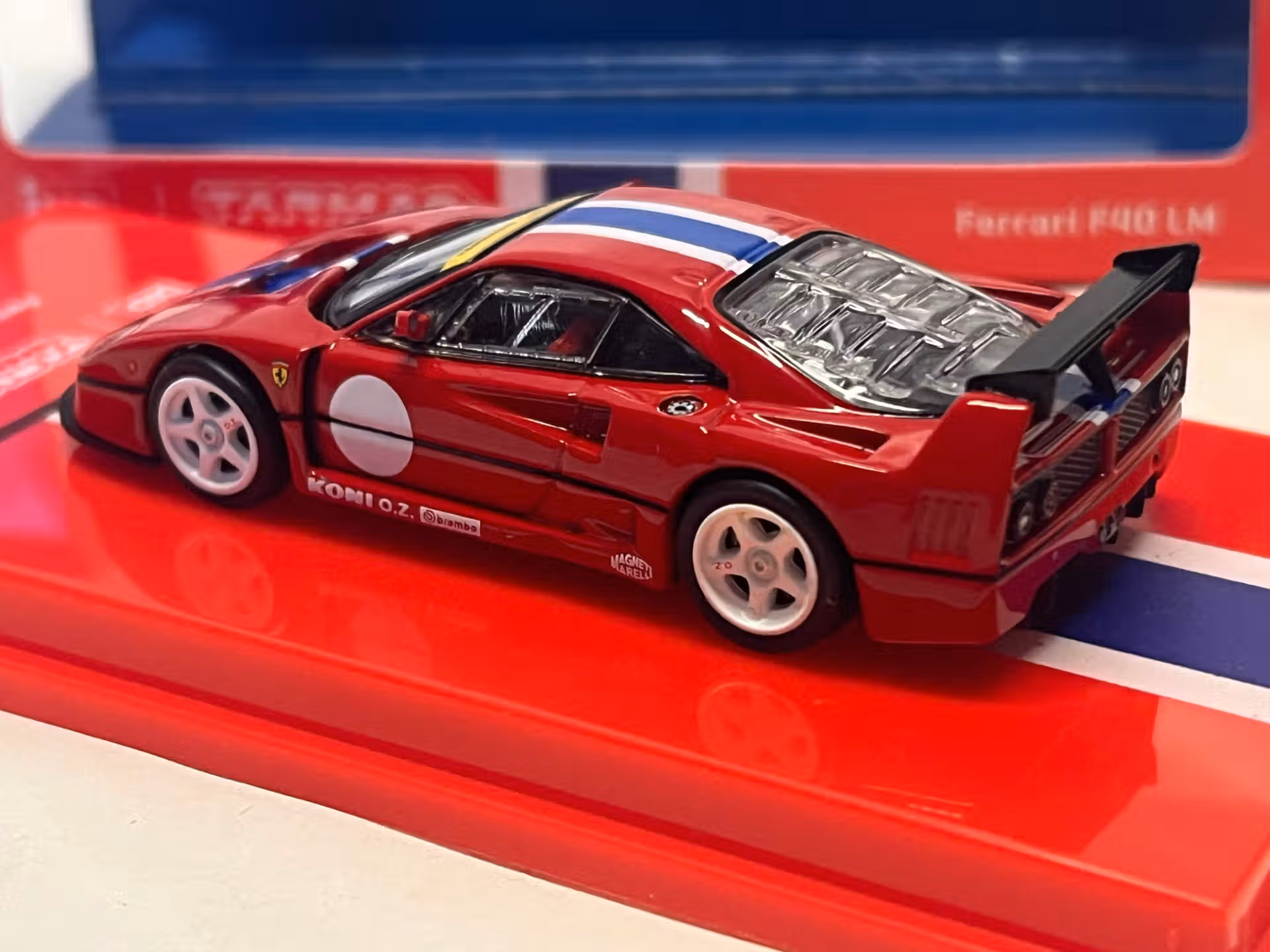 Ferrari F40 LM 1994 1/64° – Image 2